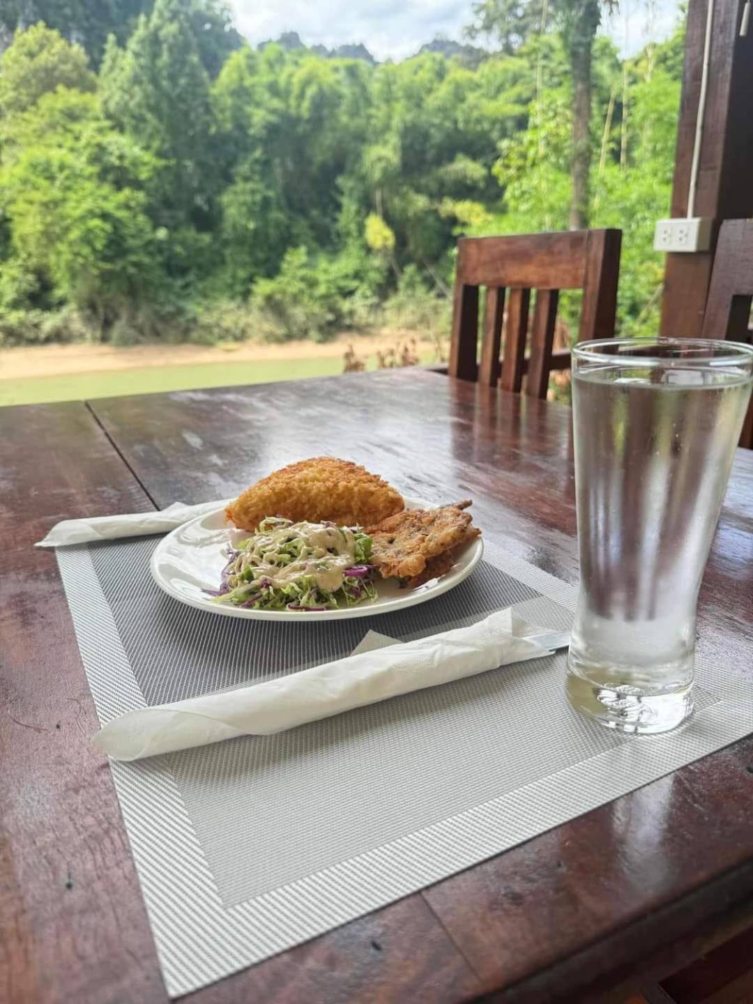 Konglor Cave Resort-Riverside Restaurant Ban O Eksteriør billede